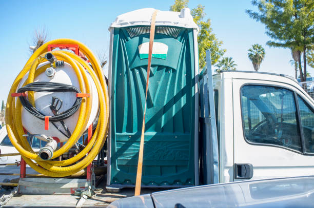 Portable Toilet Options We Offer in Cedar Grove, FL